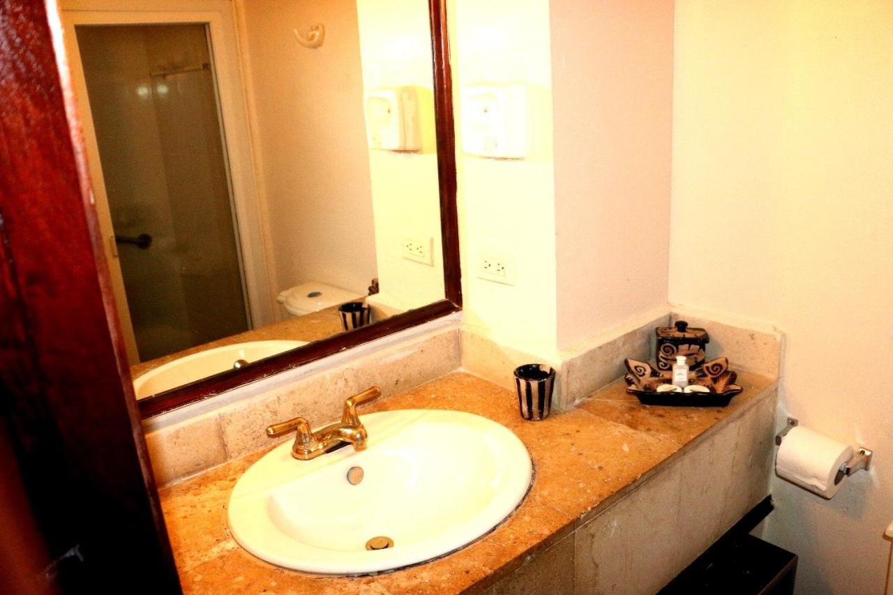 Hotel Martell San Pedro Sula Exteriör bild